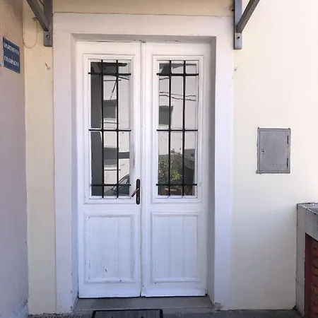 Ema - Old Town With Free Parking Apartment Koper
